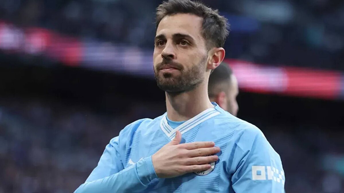 Silva, FIFA Kulüpler Dünya Kupası'nda Vidad ile oynayacakları karşılaşma öncesinde açıklamalarda bulundu.<br>