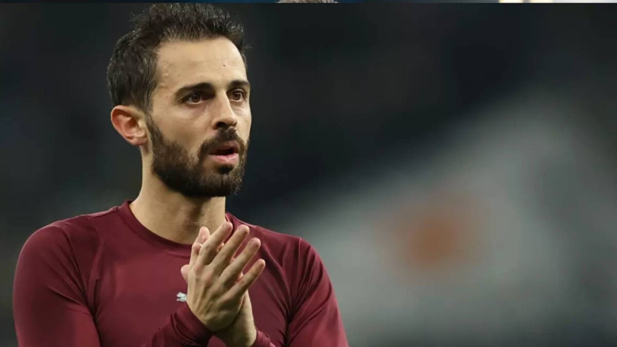 Değeri 38 milyon Euro<br><br>Sözleşmesi 2026 yazında sona erecek Portekizli yıldızın Transfermarkt verilerine göre 38 milyon Euro değeri bulunuyor.