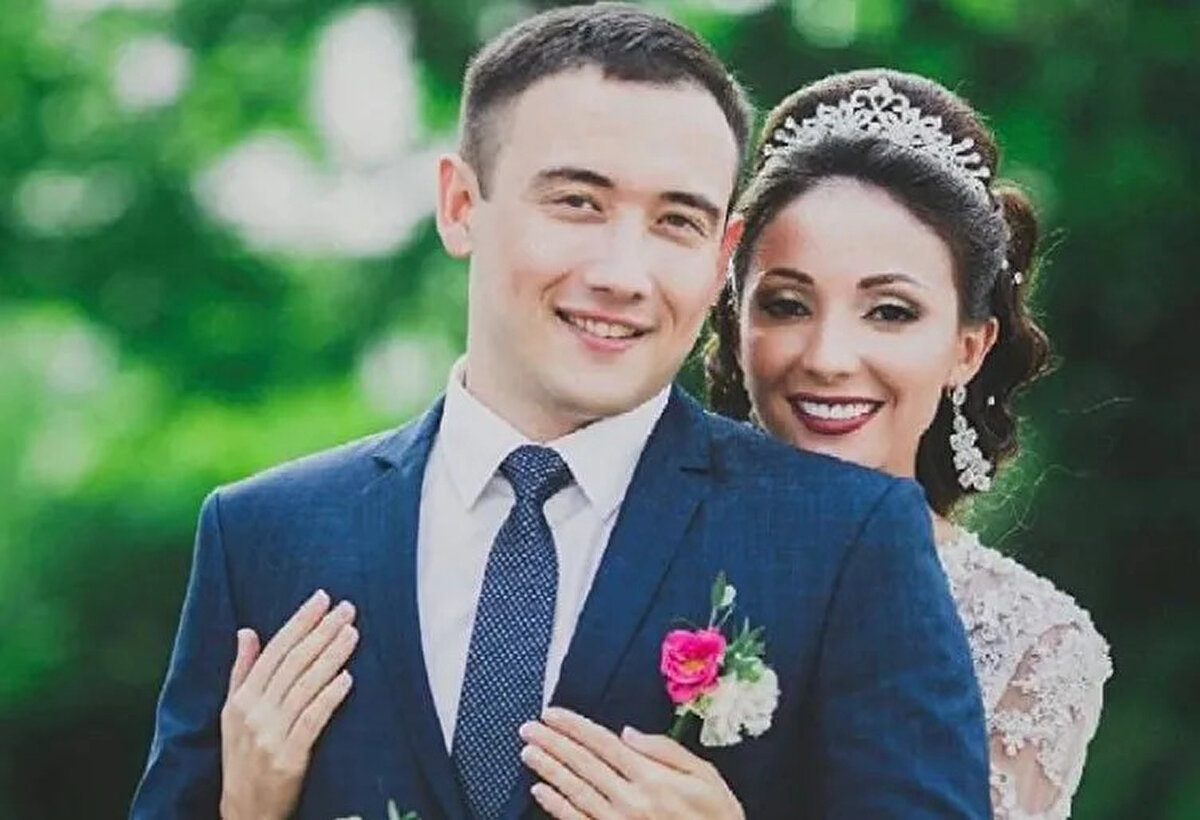 Rusya’da yaşayan Elvira Tabrizovna Madiyarova, sahte yatırım platformu "Frendeks"in yüzü oldu.