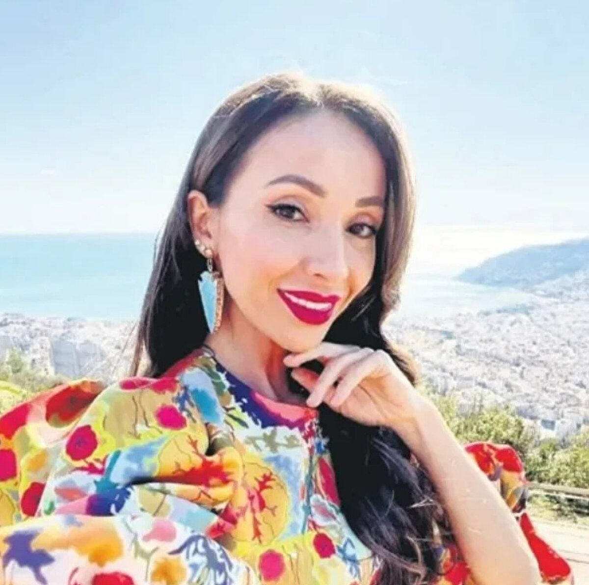 Ancak mahkeme, suçun katalog suçlardan olması ve kaçma şüphesi gerekçesiyle talebi reddetti. Yetkililerin tespitlerine göre, "Frendeks" platformu tipik bir Ponzi düzeni gibi çalıştı.