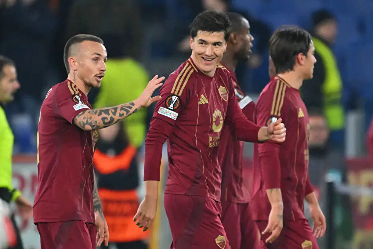 Trendyol Süper Lig'de Başakşehir, forvet transferinde sona yaklaştı. Krzysztof Piatek'le yollarını ayıran Başakşehir, yeni golcüsünü İtalya Serie A'da buldu.<br>