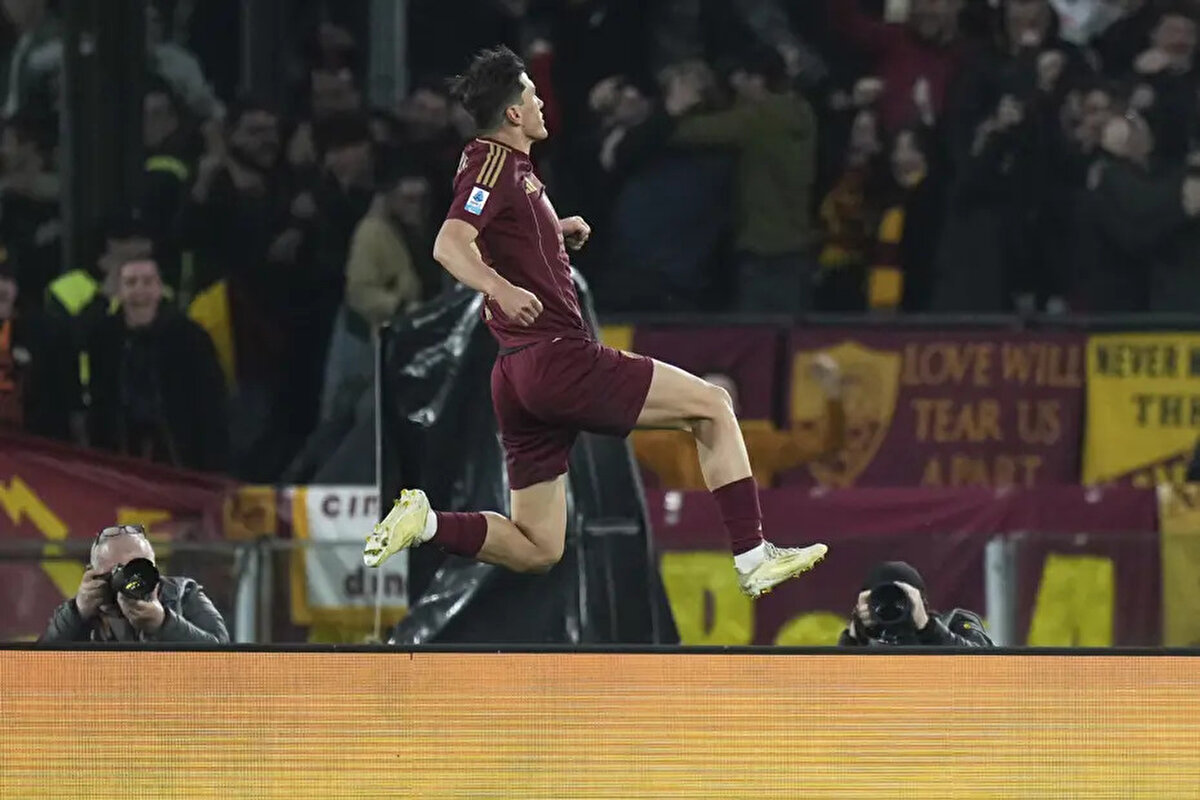 Habere göre Başakşehir, bu transfer için Roma'ya 8-10 milyon arasında bir bonservis bedeli ödeyecek. Transferin gerçekleşmesi halinde Başakşehir, kulüp tarihinin en pahalı anlaşmasını yapacak.<br>