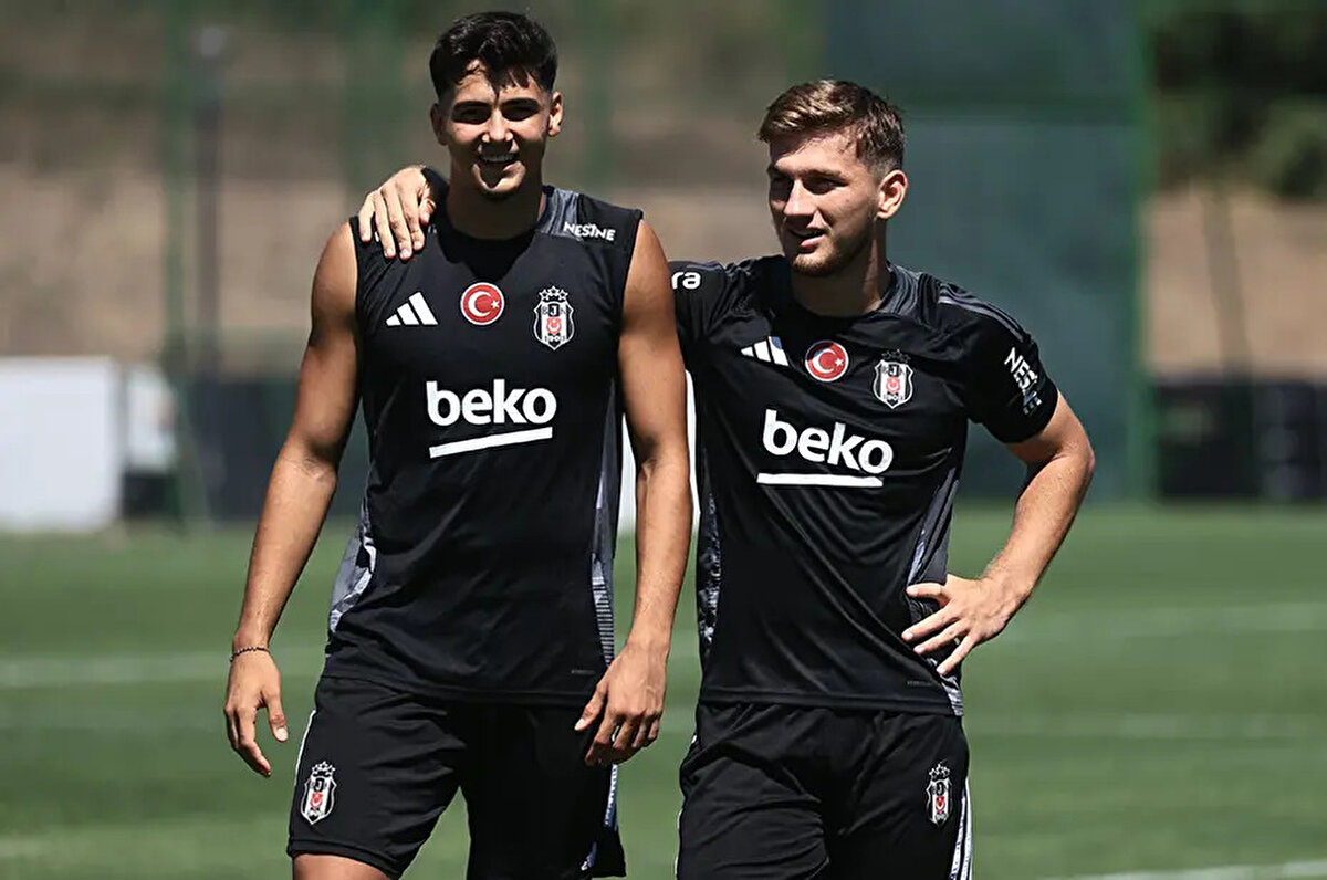 Habere göre Beşiktaş, Ajax'ın ödeme planı nedeniyle teklifi geri çevirdi.<br>