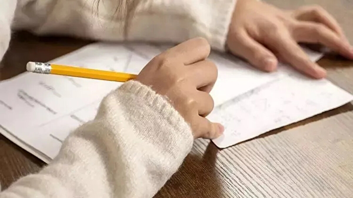 Roma, Hristiyanlık'ın önemli merkezlerindendir. Vatikan'ın Roma sınırları içerisinde olması burayı Hristiyanlar için önemli bir konum yapar. Ayrıca Katoliklerin ruhani lideri Papa'nın da yaşadığı yerdir.