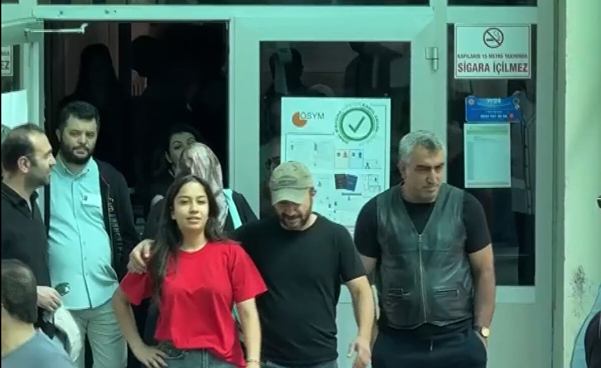 Sivas'ta AYT oturumuna TYT belgesiyle gelen kişi sınava alınmadı.