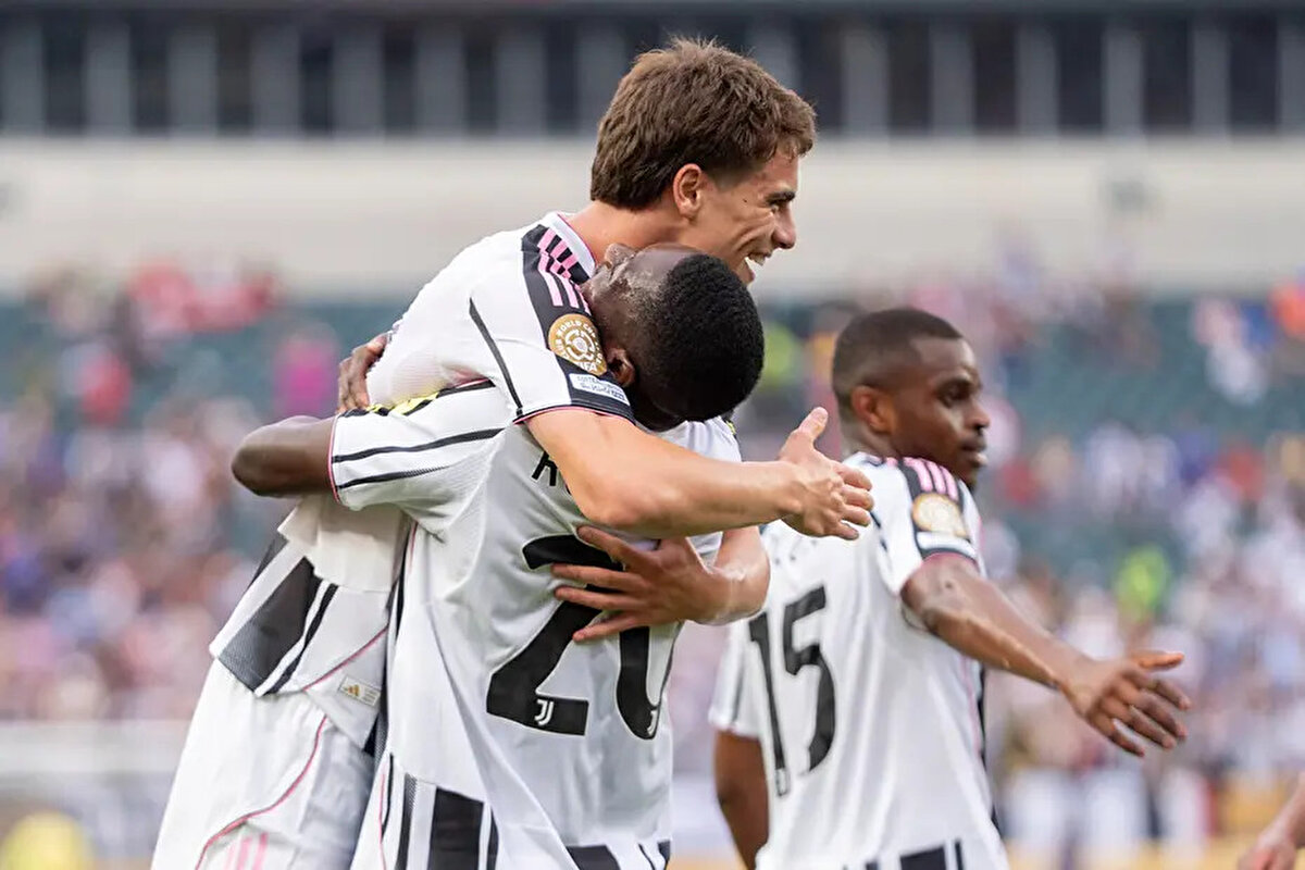 La Repubblica<br><br> "Kenan Yıldız şov yaptı, Igor Tudor tur biletini cebine koydu. Türk iki gol attı ve bir gol girişiminde rakip kendi kalesine gol attı."<br>