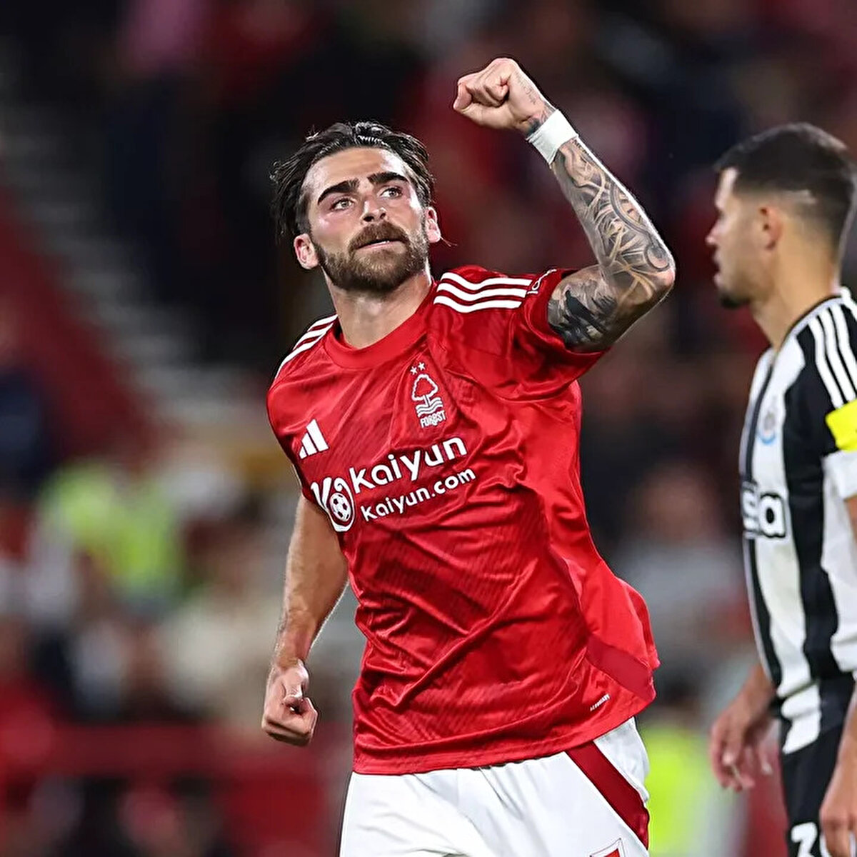 Jota Silva, geçen sezon Portekiz ekibi Vitoria Guimaraes'den Premier Lig ekibi Nottingham Forest'a transfer olmuştu, ancak maçlara genellikle yedek başlıyor. <br>
