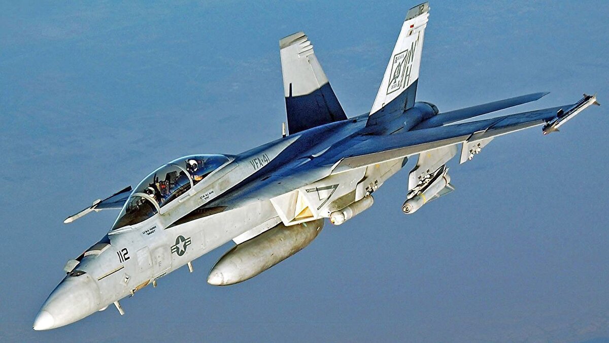 10. Boeing F/A‑18E/F Super Hornet (ABD) – donanma uçağı, çok amaçlı