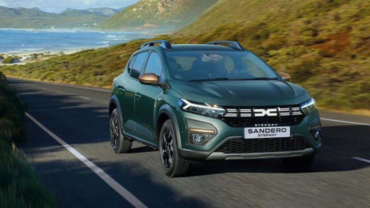 <br><br>4. Renault Sandero Stepway TCe 90 bg CVT,1326000<br>