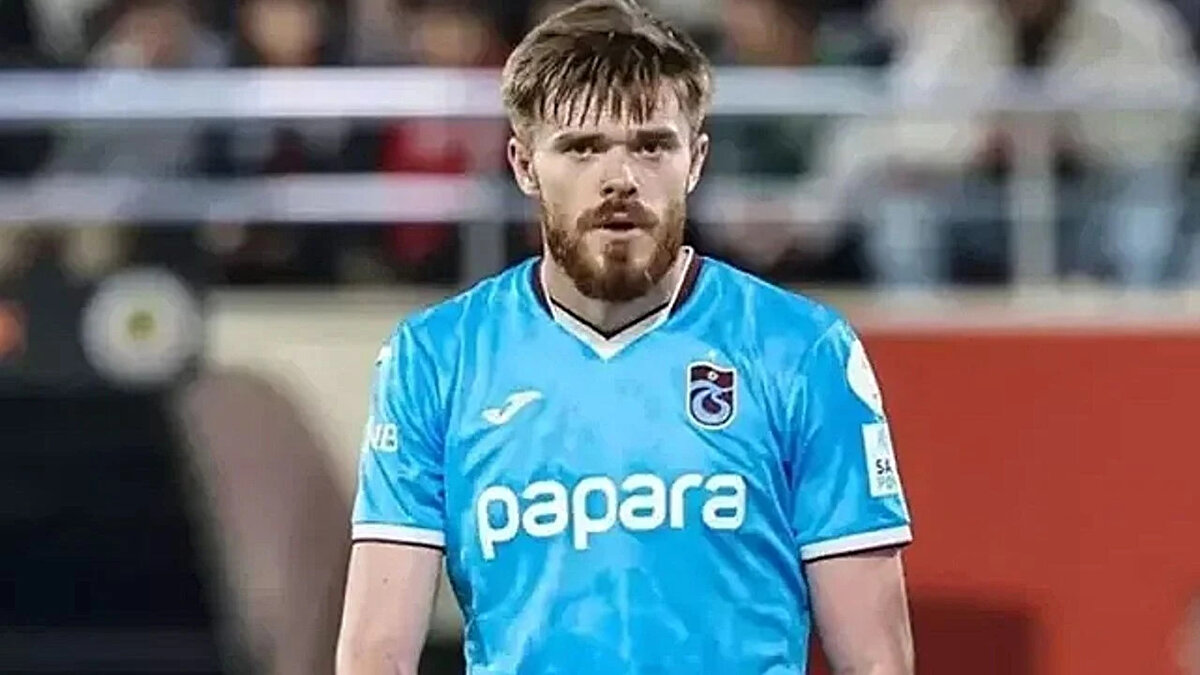 Bordo-mavililer Batagov'u kadroda tutma niyetinde olsa da mali dengeler doğrultusunda gelecek cazip tekliflerin değerlendirmeye alınabileceği belirtiliyor. Genç oyuncu için en az 20 milyon euro seviyesinde bir beklenti olduğu kaydedildi. <br>