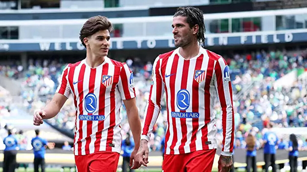 Yaz transfer dönemini Leroy Sane ile açan Galatasaray, Atletico Madrid forması giyen Rodrigo De Paul için de resmi teklif yapmaya hazırlanıyor.<br>