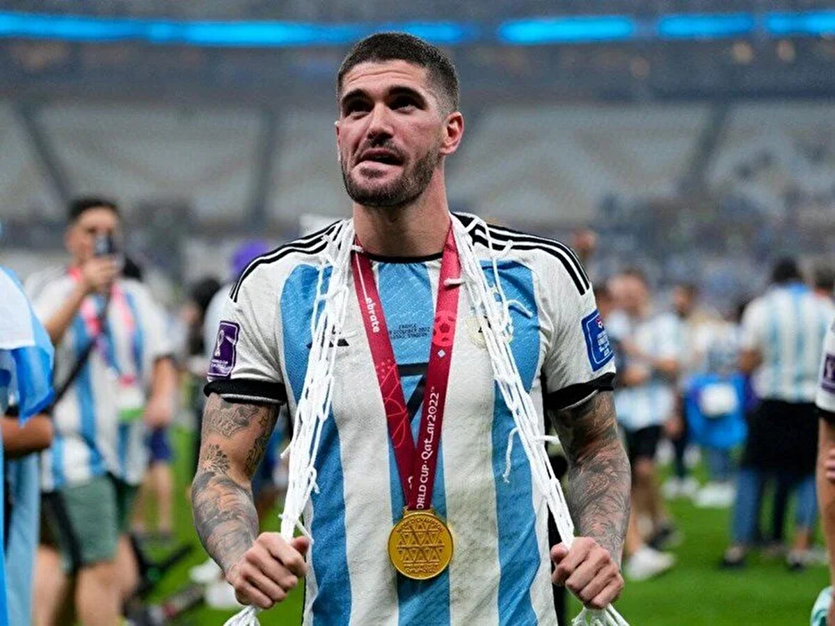 Galatasaray, Rodrigo de Paul için yakın zamanda resmi teklif yapıp süreci hızlandırmak istiyor. <br><br>(Tutto Mercato)<br>