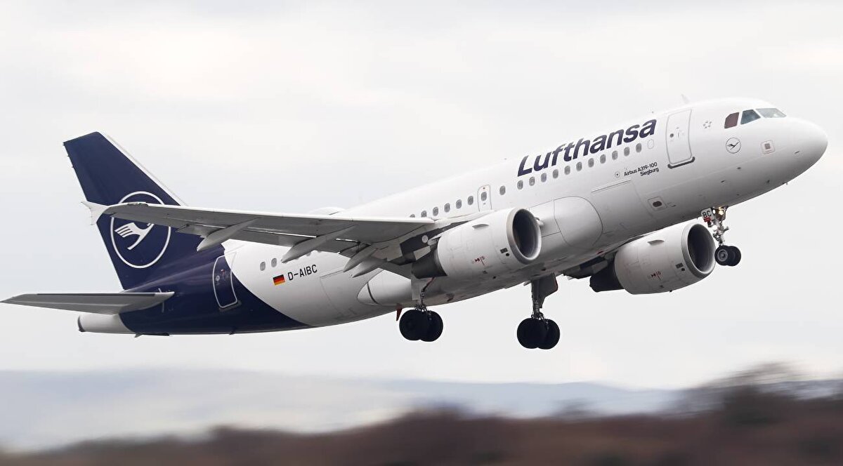 <br><br>15. Lufthansa<br>