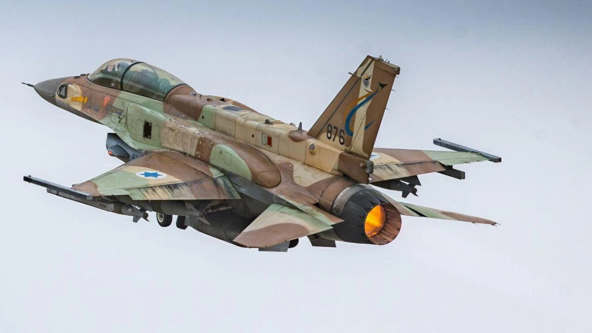 <br><br>İsrail ve İran arasındaki gerilim ikinci haftasına girerken, her ülke de birbirini bombalamaya devam ediyor. Askeri teknolojilerin boy gösterdiği savaşta taraflar genelde füze ile birbirlerine karşılık veriyor.<br>