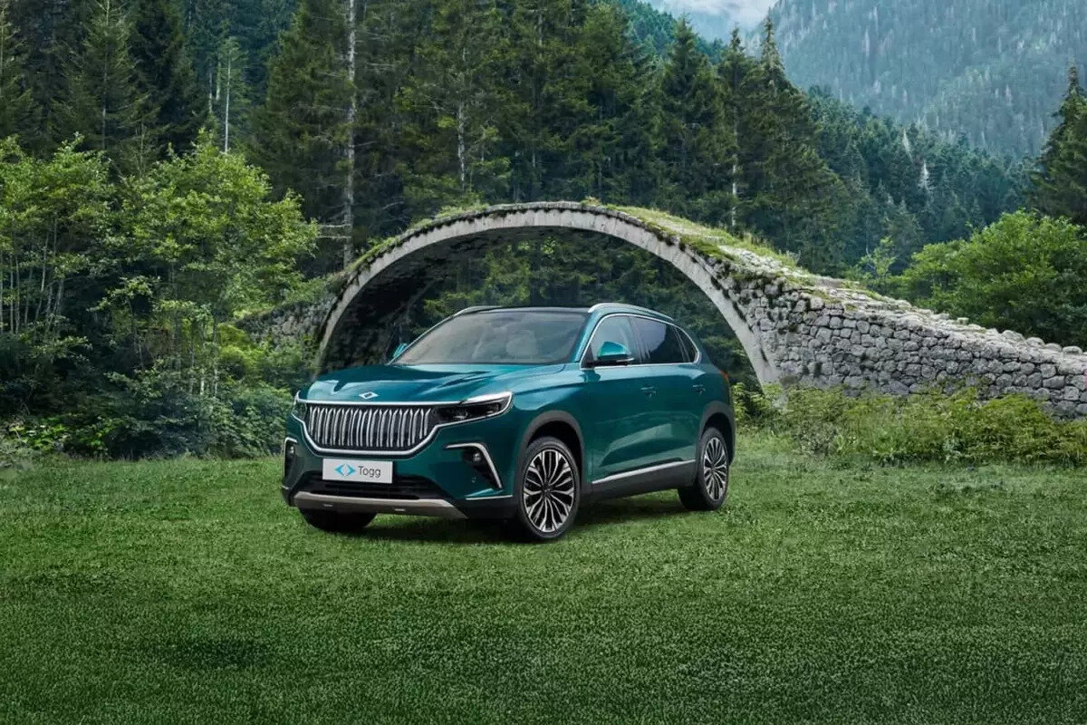 Ayrıca, vergiler ve harçlarda yaşanabilecek olası değişikliklerin, fiyat farkı olarak kullanıcıya yansıtılabileceği bilgisi de kamuoyuyla paylaşıldı.