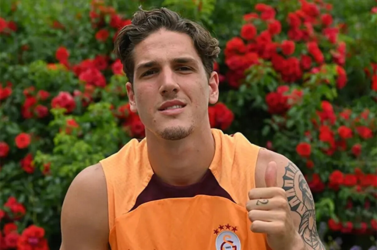 Zaniolo'yu bu sefer kiralamak istemeyen sarı-kırmızılılar, İtalyan futbolcuya 10 milyon euroluk bonservis biçti.<br>