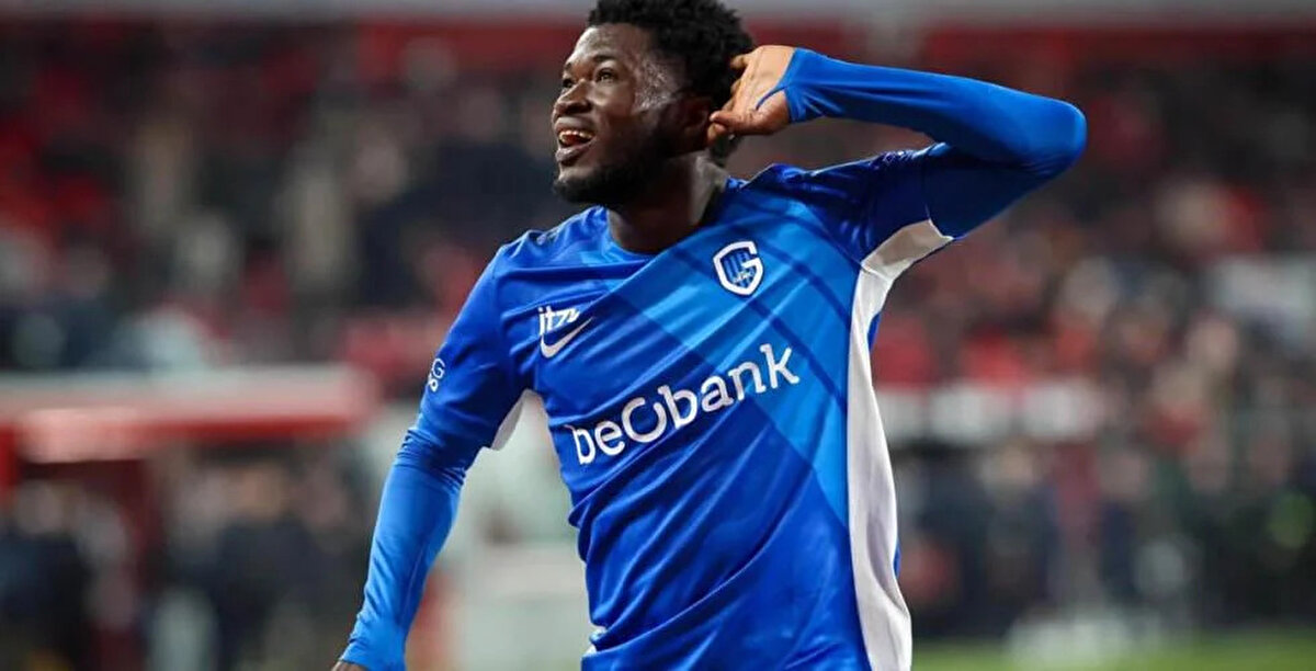 Belçika takımlarından Genk forması giyen 20 yaşındaki kanat Christopher Bonsu Baah, geride kalan sezonda 43 maçta 3 gol ve 5 asistle oynadı. Genç futbolcu kariyerinde Sarpsborg ve Shooting Stars FC formalarını da giydi.<br>