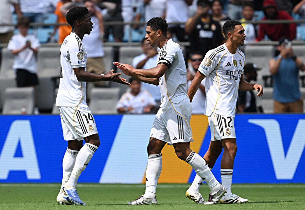 ABD'nin ev sahipliğinde düzenlenen FIFA Kulüpler Dünya Kupası tü hızıyla devam ediyor.<br>