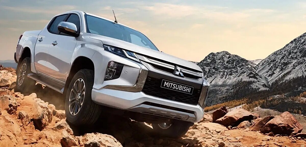 Otomotiv sektörü yeni bir vergi düzenlemesiyle sarsılıyor. Meclis Plan ve Bütçe Komisyonu’ndan geçen Özel Tüketim Vergisi (ÖTV) düzenlemesi ile özellikle pick-up modellerinde ÖTV oranı yüzde 4’ten yüzde 50’ye çıkarılıyor. Eğer bu teklif Meclis Genel Kurulu’nda da aynı haliyle yasalaşırsa, Türkiye otomobil piyasası başta olmak üzere, ticari araç kullanıcılarını, çiftçileri ve küçük işletmeleri çok ciddi fiyat artışları bekliyor.