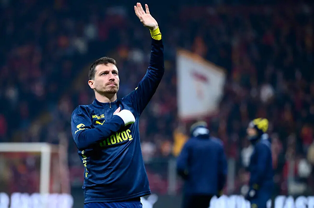 Fenerbahçe'de transfer edilecek futbolcular kadar takımdan ayrılacakların da kimler olacağı merak konusu. Bir süredir ayrılacak isimlerden birinin Mert Hakan Yandaş olacağı konuşuluyordu.<br>