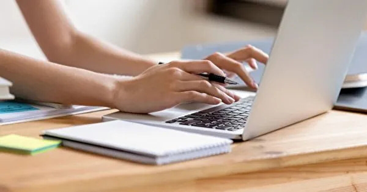 2025 KPSS lisans başvuruları için süreç resmen başladı. Başvuru tarihlerini kaçırmamak ve sınavlara hazırlıkta geç kalmamak için şimdiden işlemlerinizi tamamlayın. Güncel bilgiler ve gelişmeler için ÖSYM’nin resmi sitesini takip etmeyi unutmayın.