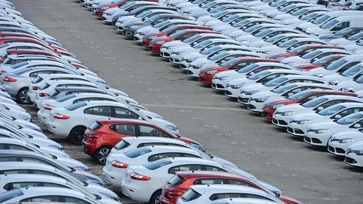 Hafif Ticari Araçlarda Yerli Alternatif Yoksa Muafiyet Devam Edecek<br>Komisyonda kabul edilen önergeyle, söz konusu kamu kurumlarının ihtiyacını karşılayacak yerli üretimi olmayan hafif ticari taşıtlar da bu vergi muafiyetlerinden yararlanabilecek.