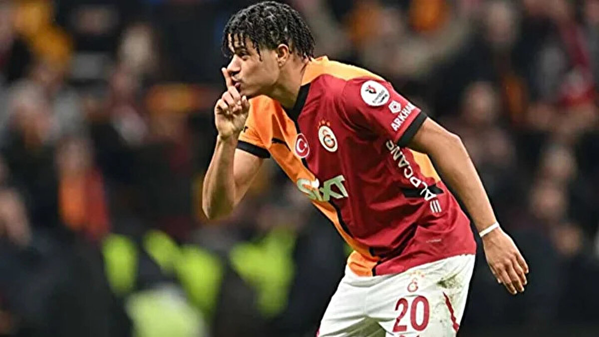 Galatasaray cephesi ise oyuncusunu kolay kolay bırakmak niyetinde değil. Teknik direktör Okan Buruk da Sara'yı yeni sezonda kilit isimlerden biri olarak görürken, ancak cazip bir teklif gelmesi durumunda yönetimin masaya oturabileceği öğrenildi.<br>
