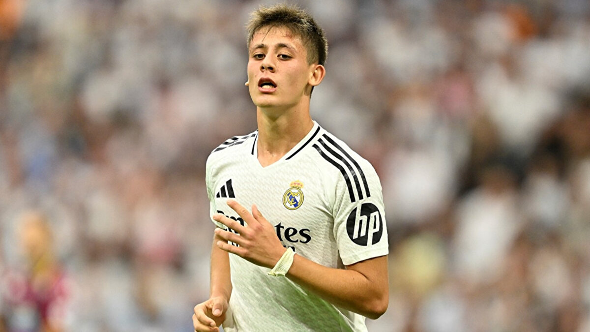 Arda Güler'in ilk 11'de başladığı mücadeleyi kazanan Madrid grubu 7 puanla lider olarak tamamladı. <br><br>