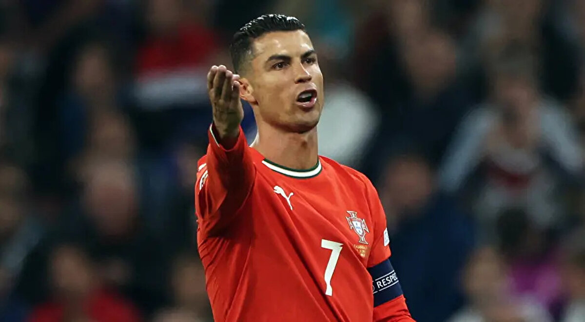 "Cristiano Ronaldo ısrar ediyor: SPL şu anda dünyanın en iyi liglerinin ilk 5'inde yer alıyor"<br><br>(Orange)