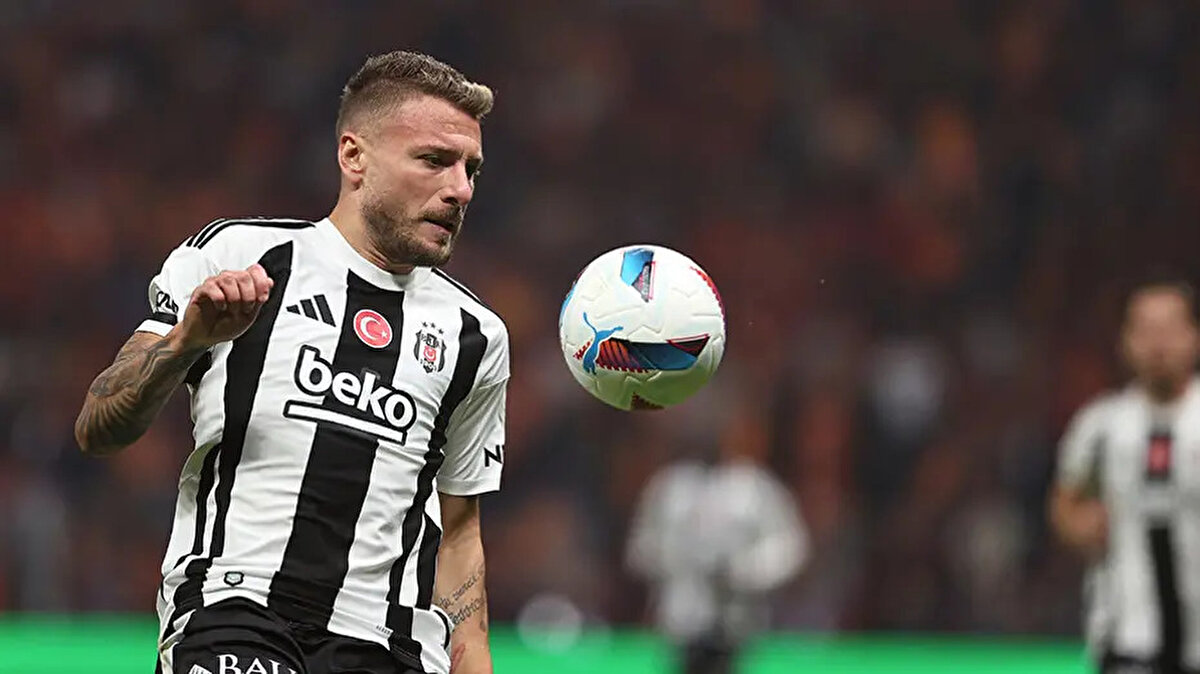 2024-2025 sezonunda Süper Lig'de 30 maça çıkan Immobile 15 gol, 4 asistlik skor katkısı vermişti.<br>