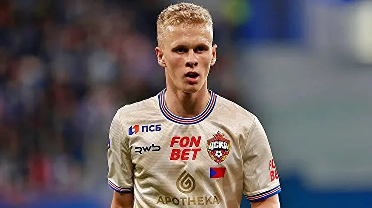 Amrabat’ın karşılığında Kislyak’ı isteyen Kanarya’nın, karşı tarafın cevabını beklediği ifade edildi.<br>