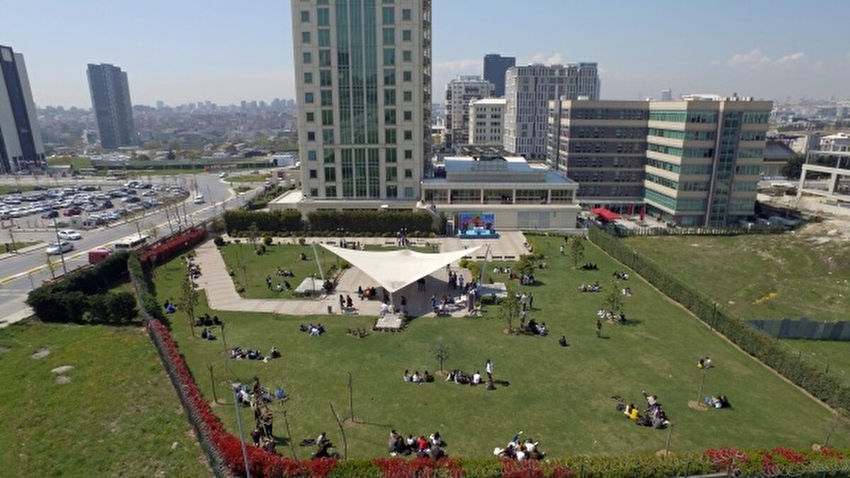 9. Altınbaş Üniversitesi – Taban Puan: 457,33426