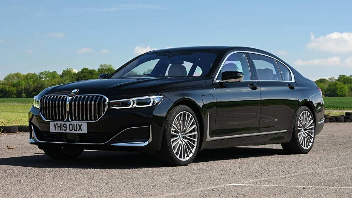 BMW 7 SERİSİ