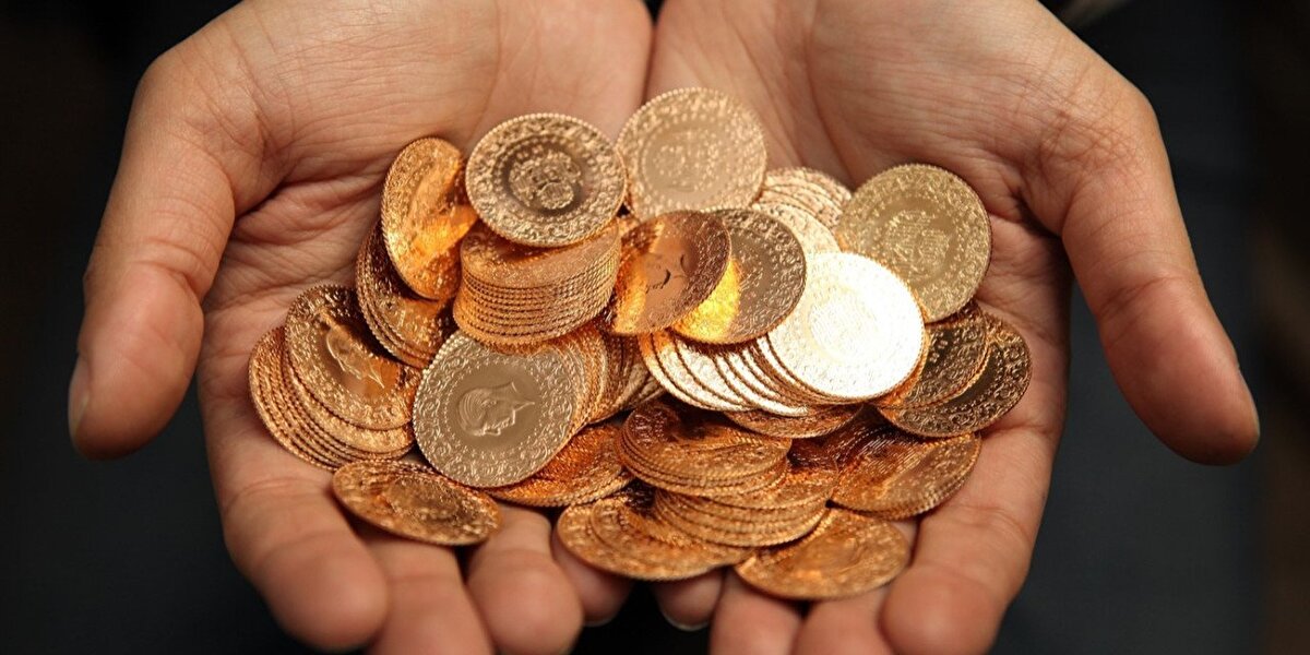 Cumhuriyet altını<br><br>Alış: 27.331<br>Satış: 27.598