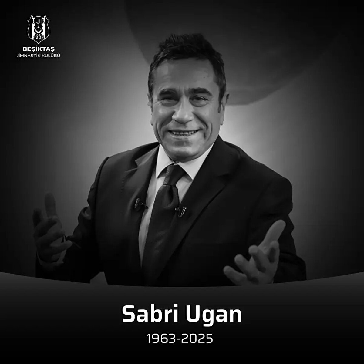 Beşiktaş: "Radyo ve televizyonun unutulmaz sesi, efsane spor spikeri Sabri Ugan'ın hayatını kaybettiğini büyük bir üzüntüyle öğrenmiş bulunuyoruz.<br> <br>Sabri Ugan'a Allah’tan rahmet; ailesine, sevenlerine ve spor camiasına başsağlığı dileriz."