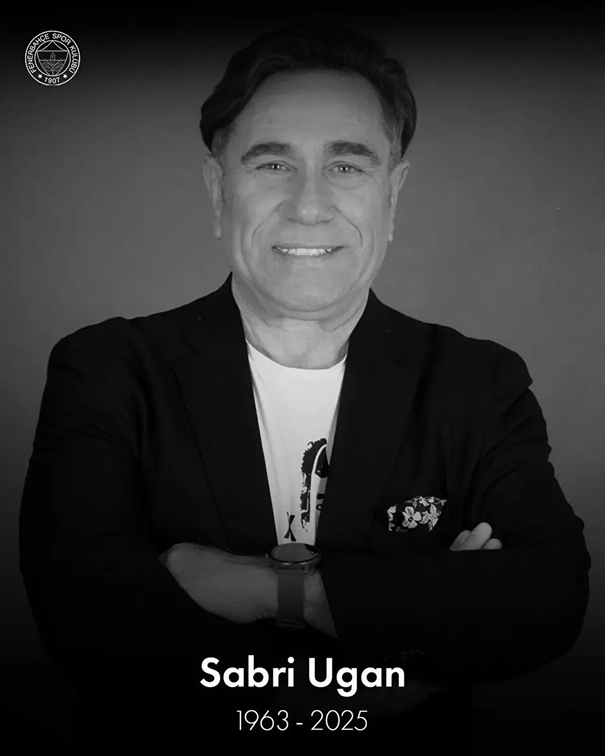 Fenerbahçe: "Spor medyasının usta ismi, unutulmaz sesi Sabri Ugan’ın vefatını derin bir üzüntüyle öğrenmiş bulunmaktayız.<br> <br>Sabri Ugan'a Allah’tan rahmet, başta ailesi olmak üzere tüm yakınlarına ve sevenlerine başsağlığı dileriz."