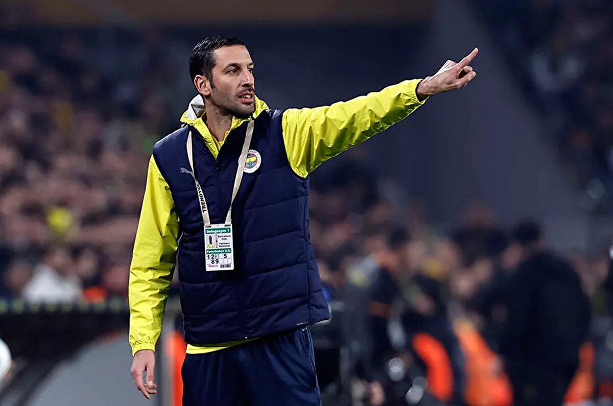 İtalyan basınına göre Salvatore Foti, Serie B takımı Sampdoria ile görüşüyor.<br>