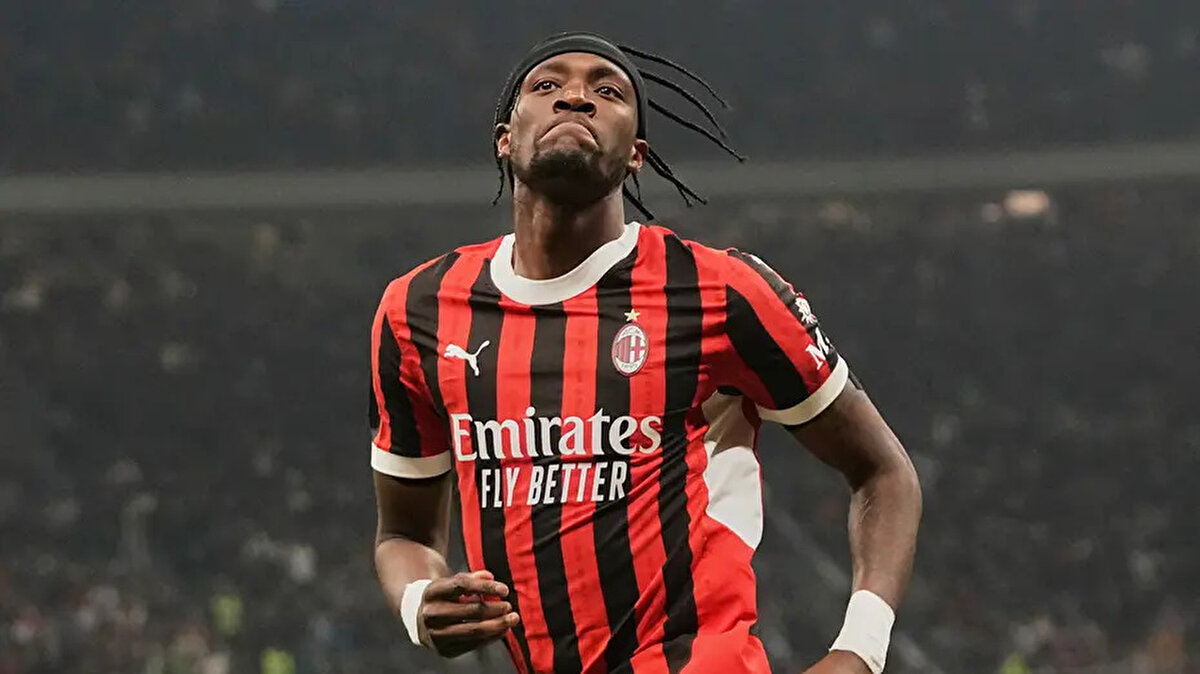 Buna göre Beşiktaş, Tammy Abraham'a yıllık 5 milyon euro ücret ödeyecek.<br>