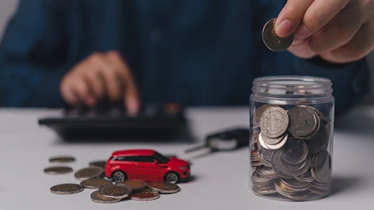 Gecikme faizi uygulanıyor<br><br>Belirlenen tarihler arasında ödeme yapmayan araç sahipleri için gecikme faizi uygulanmaktadır. Bu nedenle araç sahiplerinin ikinci taksit ödemesini 31 Temmuz 2025 tarihine kadar tamamlaması büyük önem taşıyor.