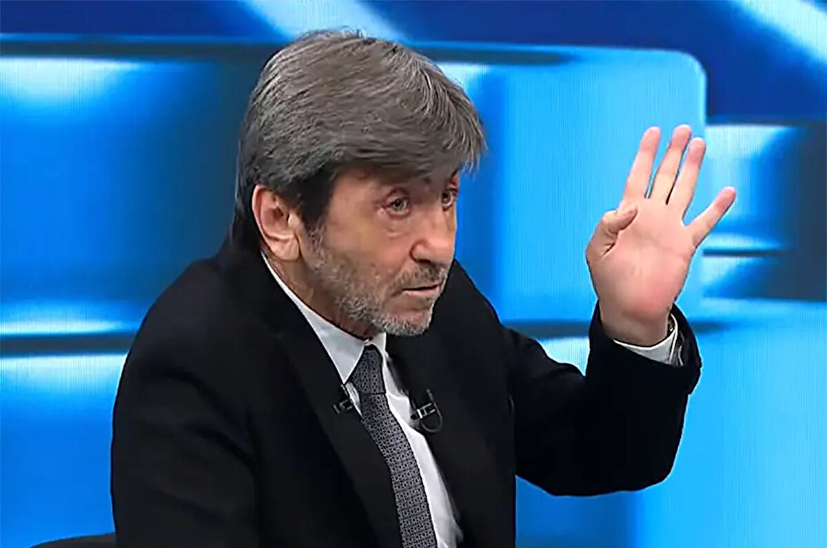 Rıdvan Dilmen'in paylaşımını yorumlara kapatması dikkat çekti.<br>