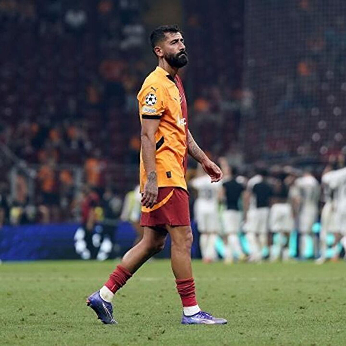 Galatasaray'da kadroda düşünülmeyen Kerem Demirbay'ın yeni takımı belli oldu.<br>