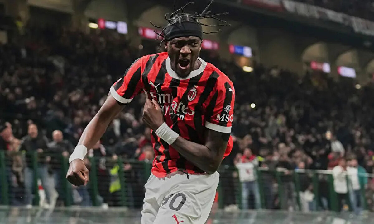 Tammy Abraham Ne zaman, saat kaçta İstanbul'a geliyor?<br><br>Yıldız golcü bugün saat 16.30 sularında İstanbul'a iniş yapacak  