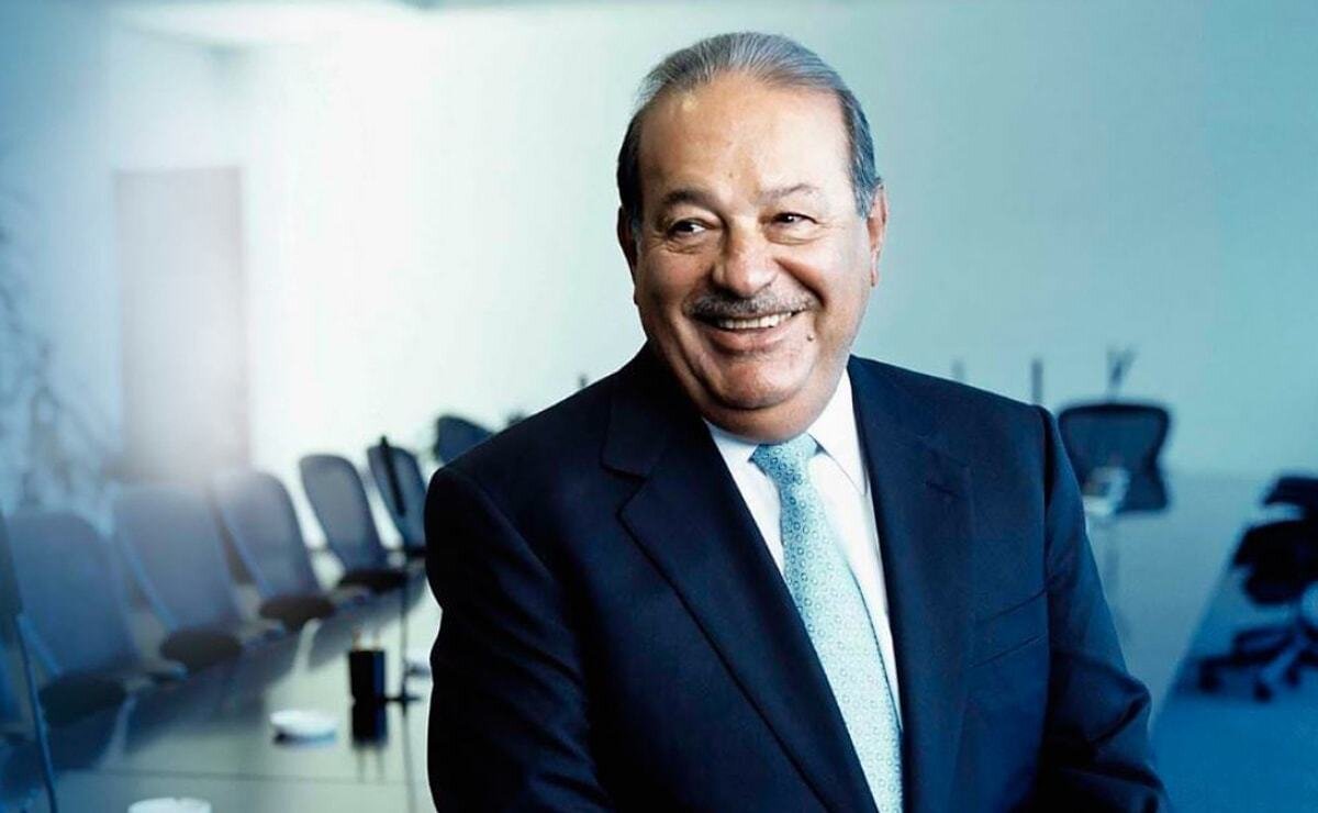 13. Carlos Slim Helú<br><br>Net Serveti: 96 milyar dolar<br>Şirketi: América Móvil, Grupo Carso<br>Latin Amerika’nın Ekonomi Devi:<br>Telekomünikasyon başta olmak üzere çeşitli sektörlerde yatırımlarıyla Meksika’nın en güçlü iş insanı konumunda.