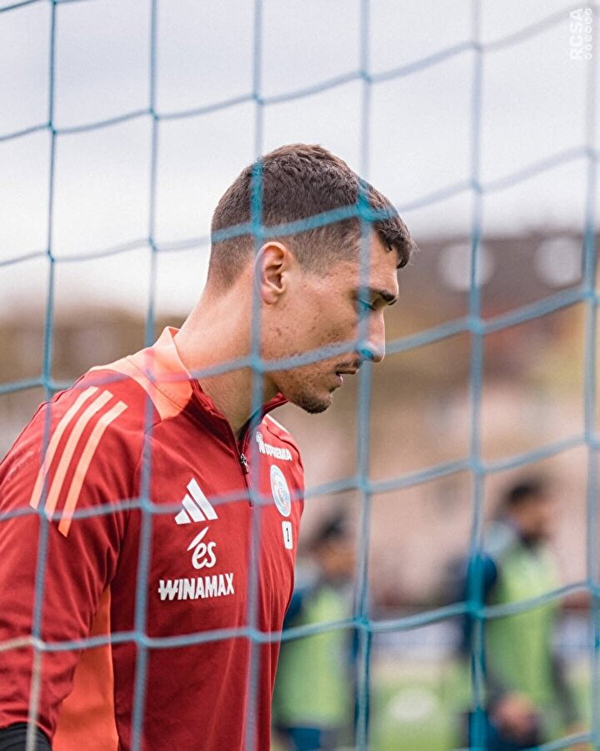 Geçtiğimiz sezon Ligue 1’de 31 karşılaşmaya çıkan Petrovic, kalesinde 38 gol görürken, 10 maçta gol izni vermedi.<br>