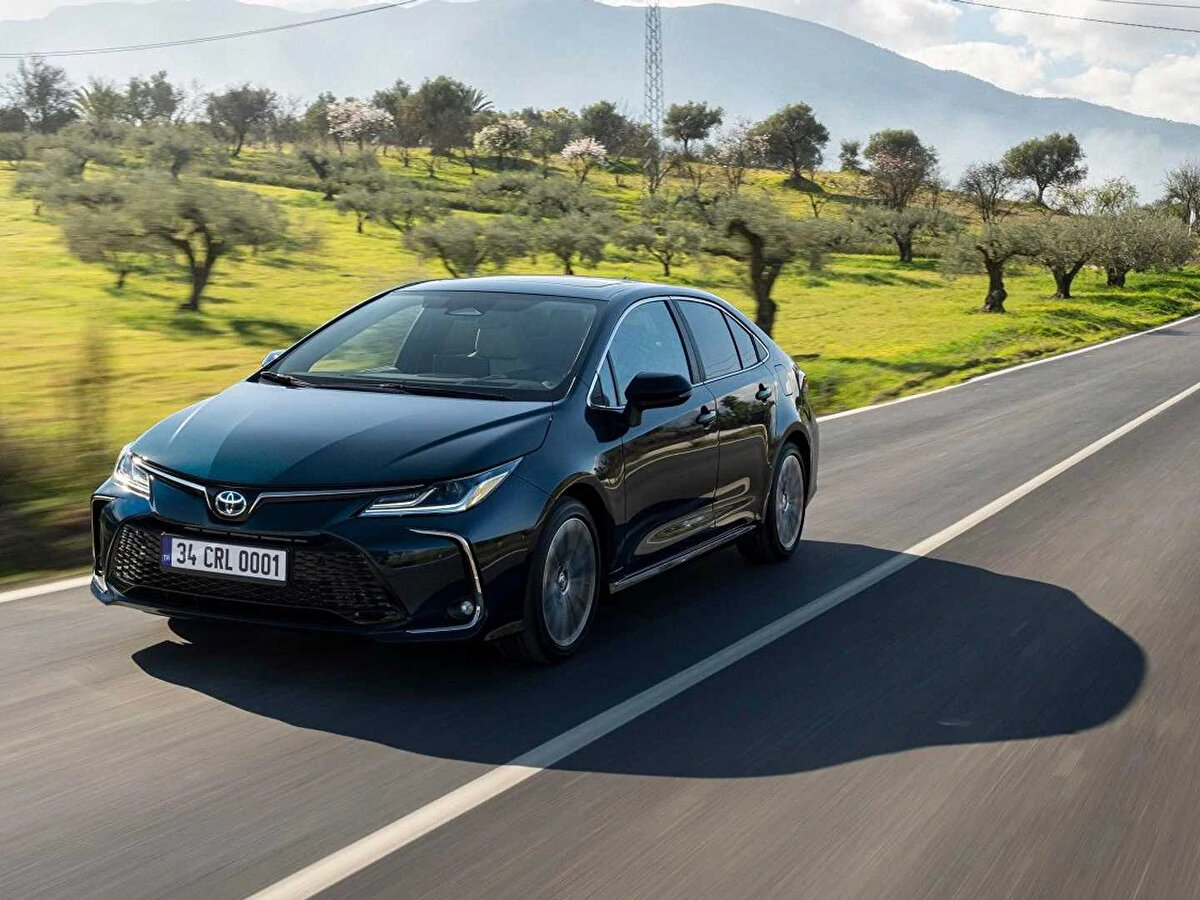 Toyota Corolla 1.5 Vision Plus CVT – 1 milyon 590 bin TL