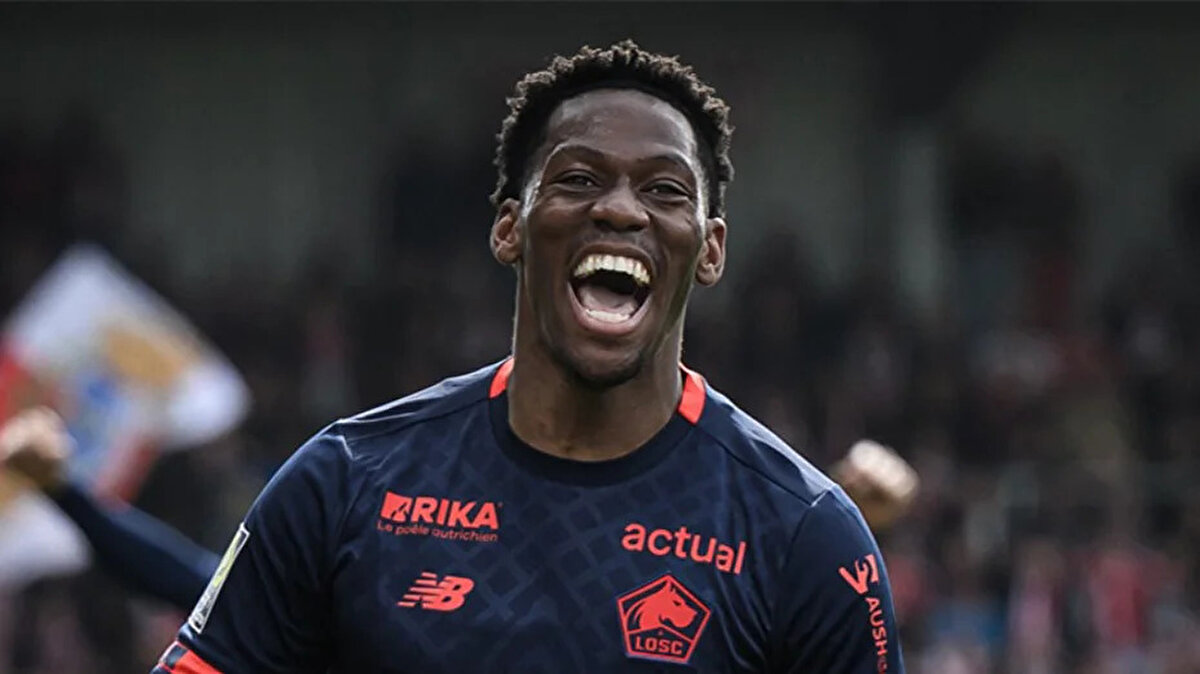 Uzun süreli bir sözleşmeye imza atacak David'in transfer işlemlerini tamamlamak ve sağlık kontrollerini tamamlamak için kısa süre içinde İtalya'ya gitmesi bekleniyor.<br>