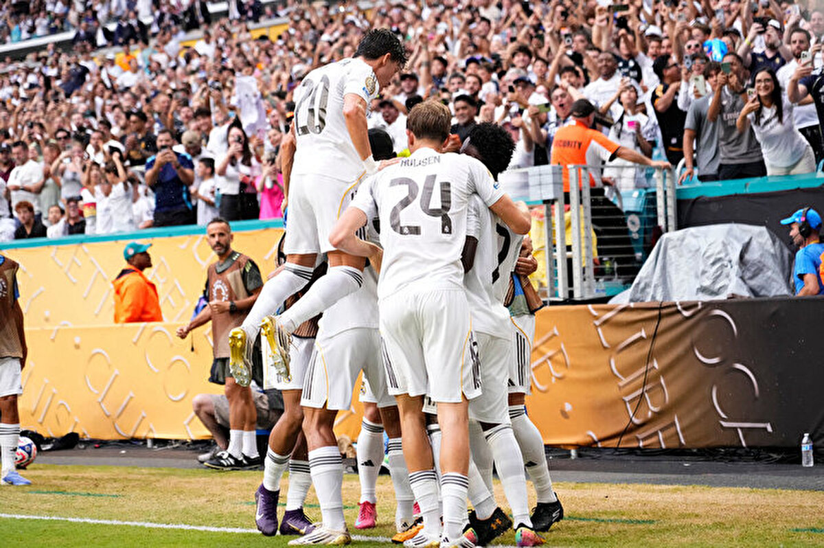 Real Madrid’e galibiyeti getiren golü 54’üncü dakikada Gonzalo kaydetti. <br>