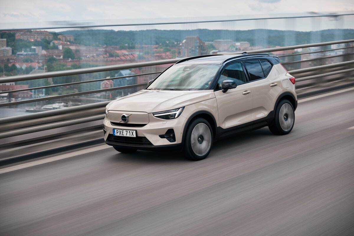 14. Volvo EX40 - 519