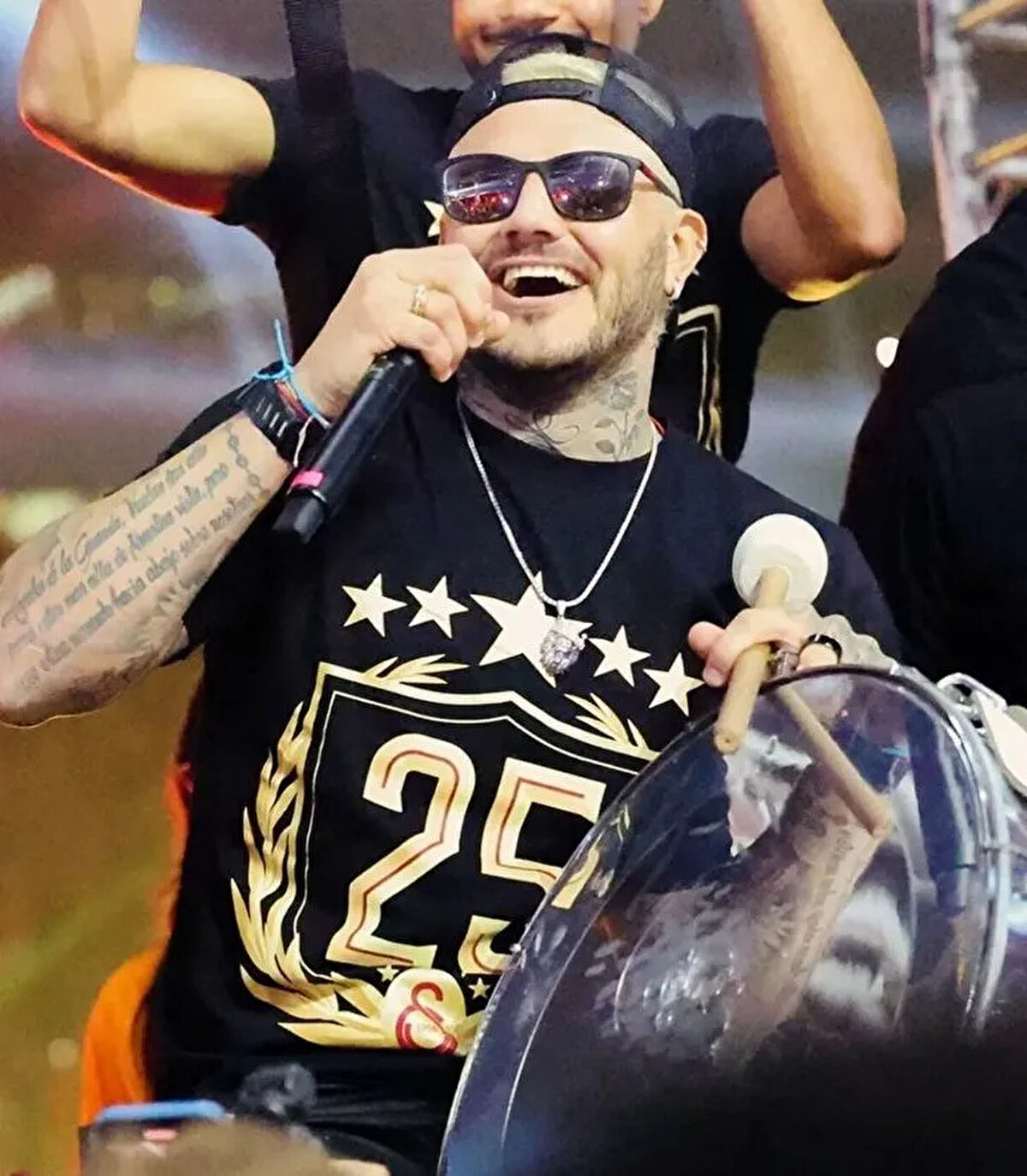 Taraftar Mauro Icardi'yi son olarak Galatasaray'ın şampiyonluk kutlamalarında görmüştü.<br>