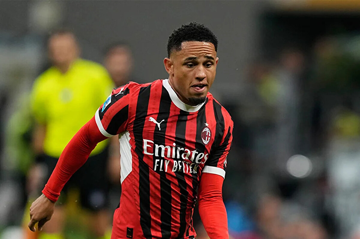 Noah Okafor, geçen sezon 21 maçta forma giydi ve 1 gol, 1 asistlik performans sergiledi.<br>